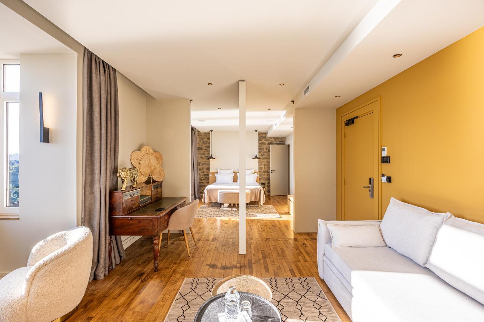 Restaurant Hotel Didier Meril 디나르 외부 사진